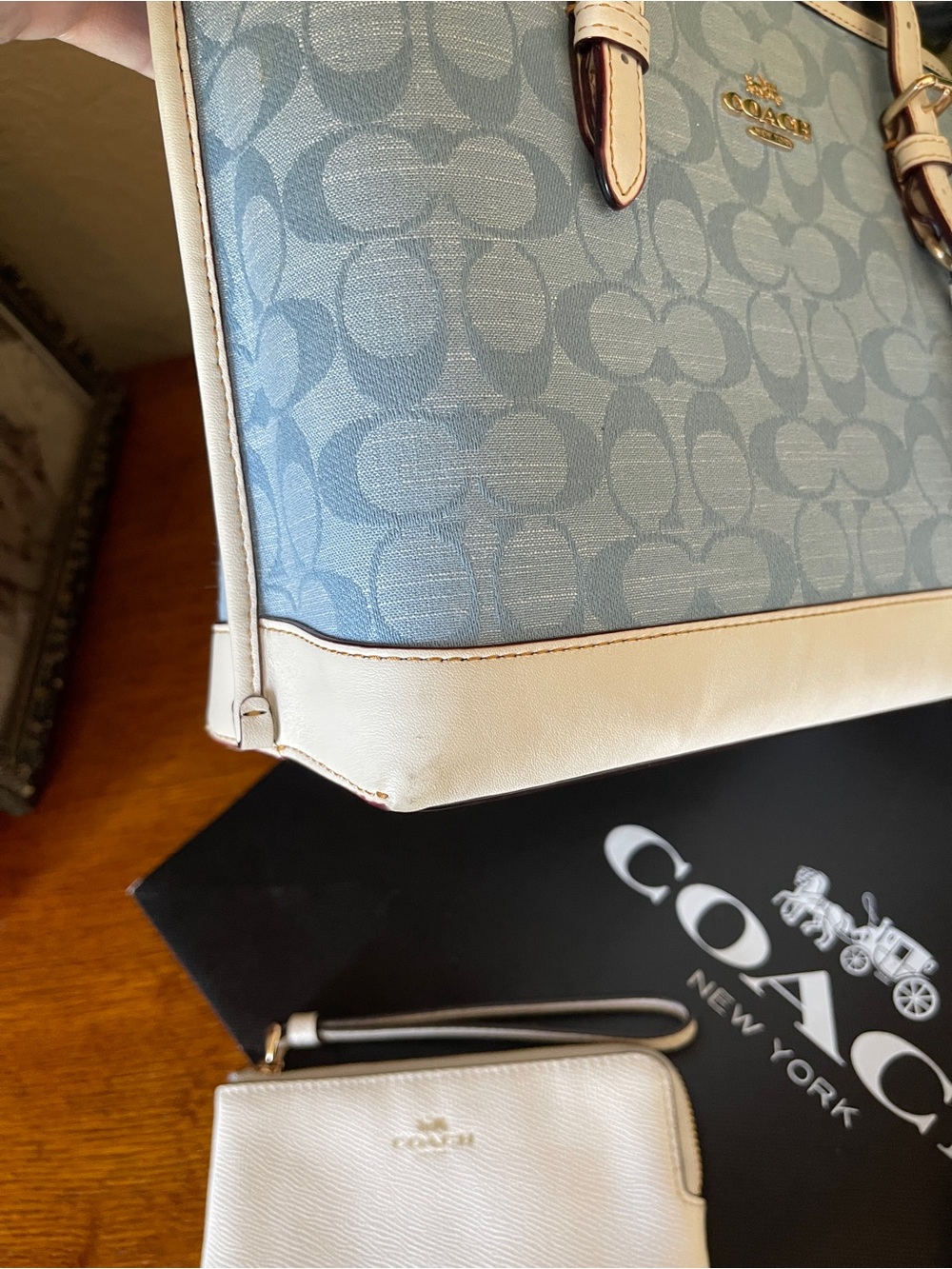 Coach Mollie Tote 25 with Matching Wristlet - Picture 6 of 11